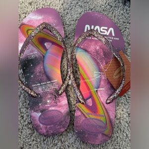 Havaianas flip flops